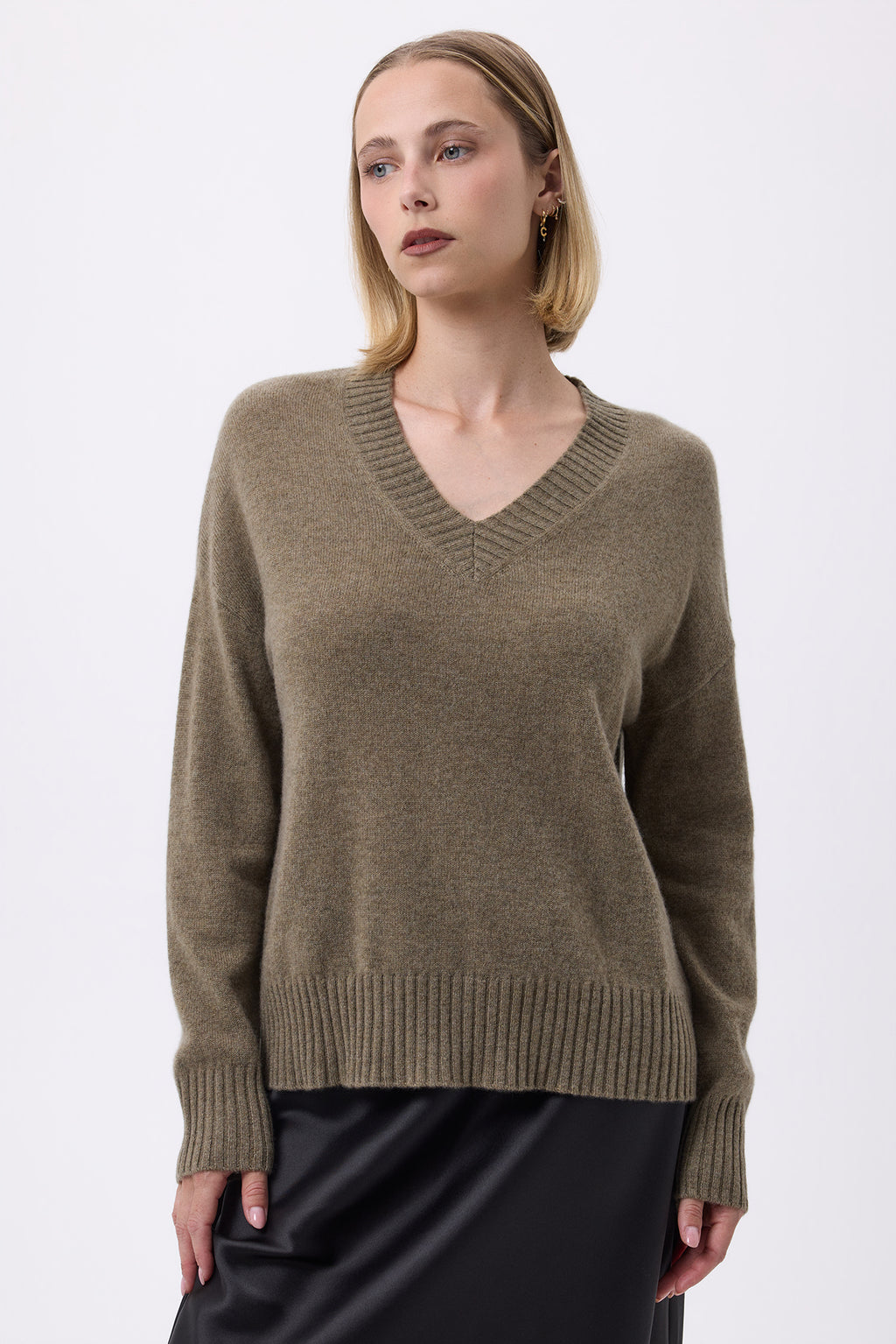 Oversized V-Neck Chunky Rib Everyday Jumper - Khaki Green - Women