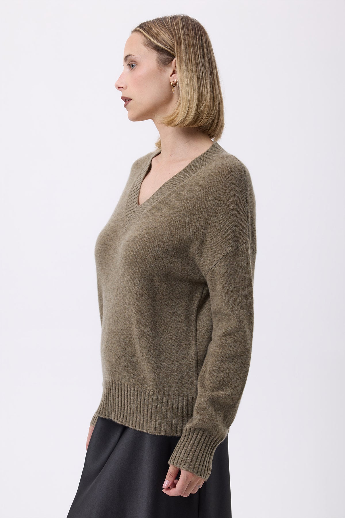 Oversized V-Neck Chunky Rib Everyday Jumper - Khaki Green - Women