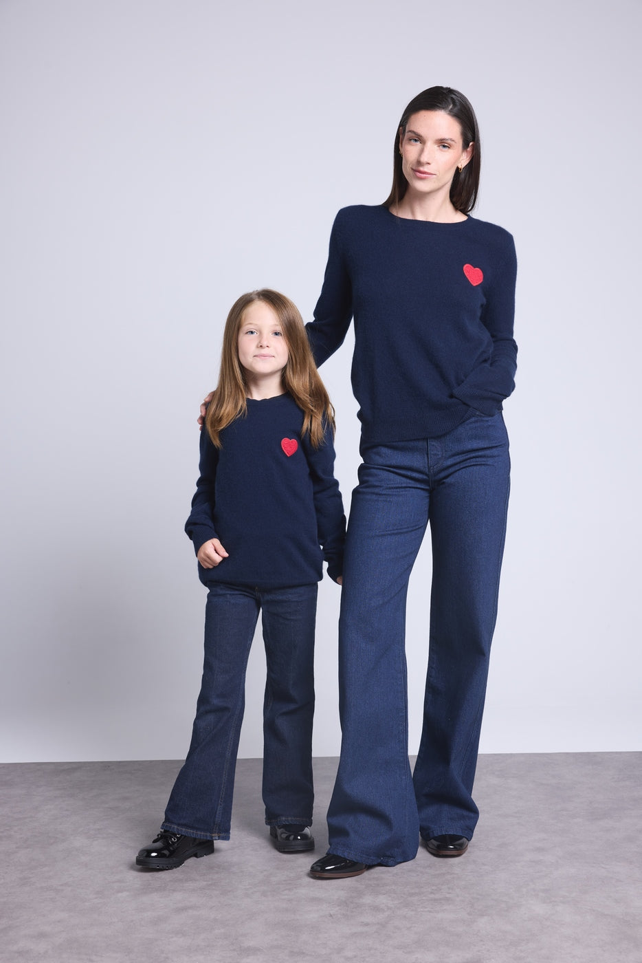 Rundhalspullover Mit Herz Und Pompon Evy – Marineblau Rot – Kinder – 100 % Kaschmir