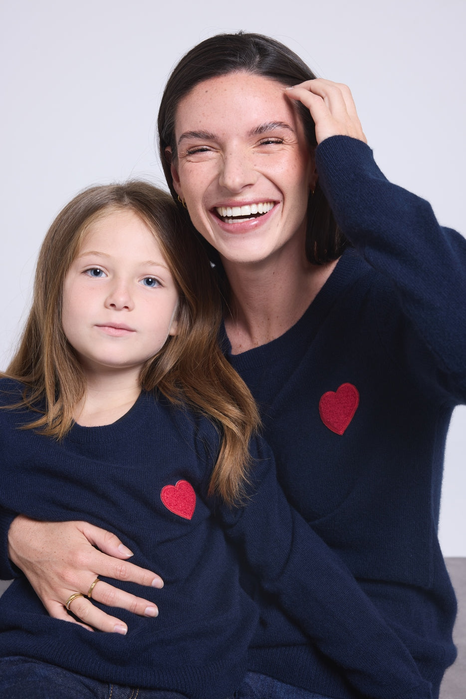 Rundhalspullover Mit Herz Und Pompon Evy – Marineblau Rot – Kinder – 100 % Kaschmir