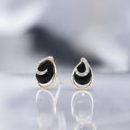 Pendientes de diamantes "Galápagos" 0.08/24 y ágata negra - Oro amarillo 375/1000