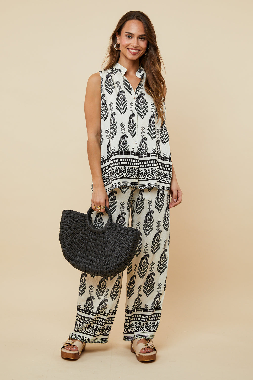 Conjunto - Negro