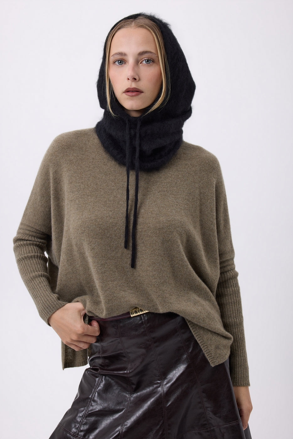 Balaclava – Brushed Cashmere Feather - Zwart - Unisex
