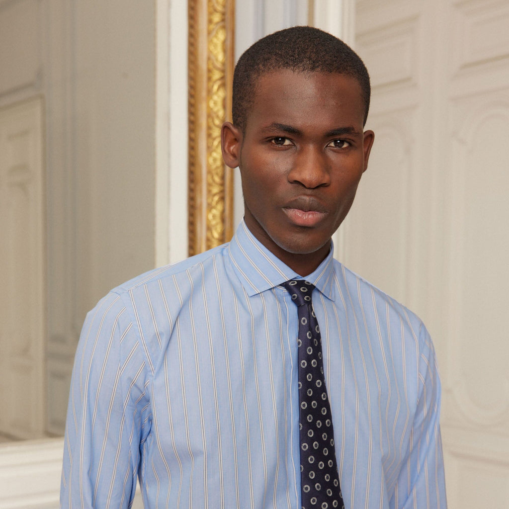 Chemise En Popeline Bleue À Rayures