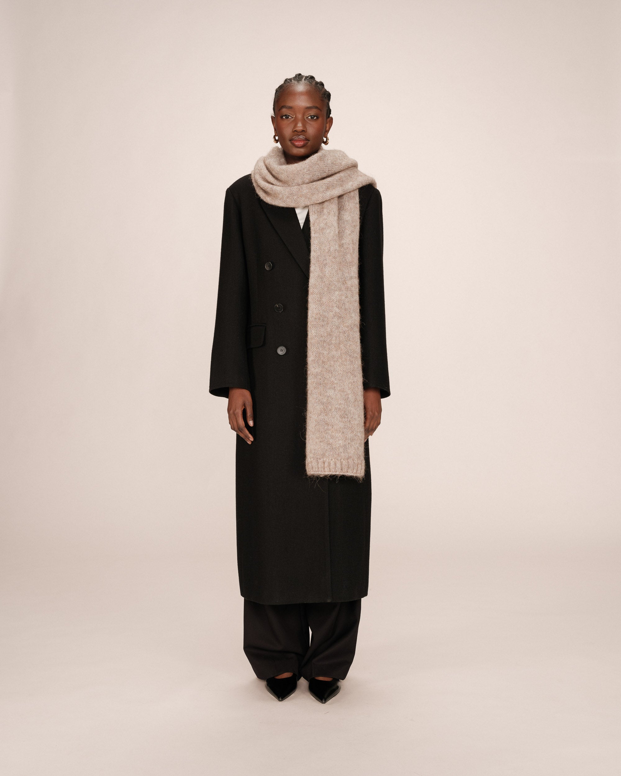 Greige Scarf Saldana