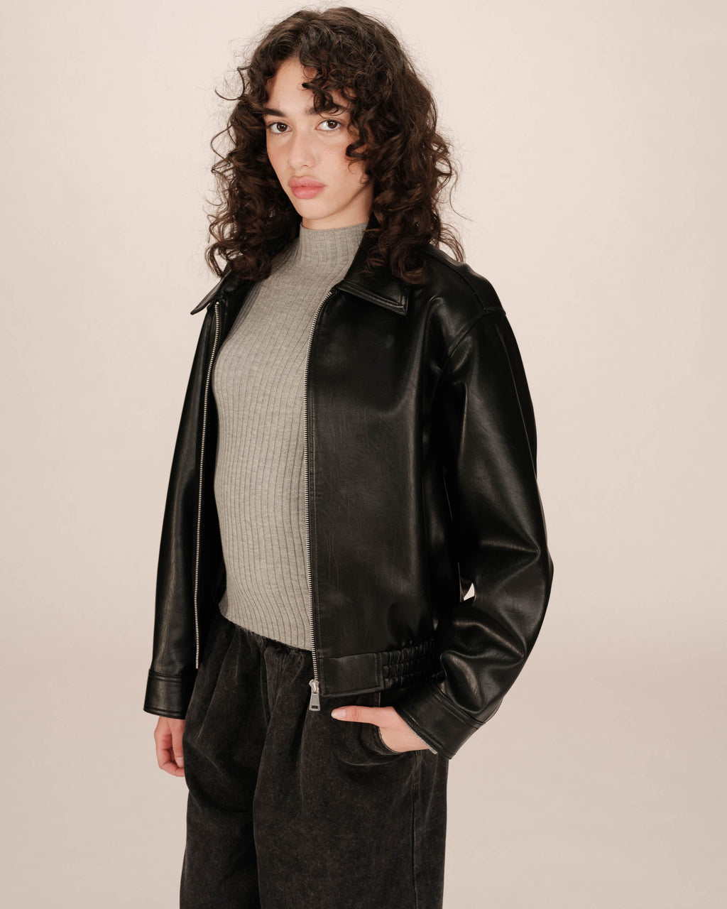 Sunisa Black Jacket