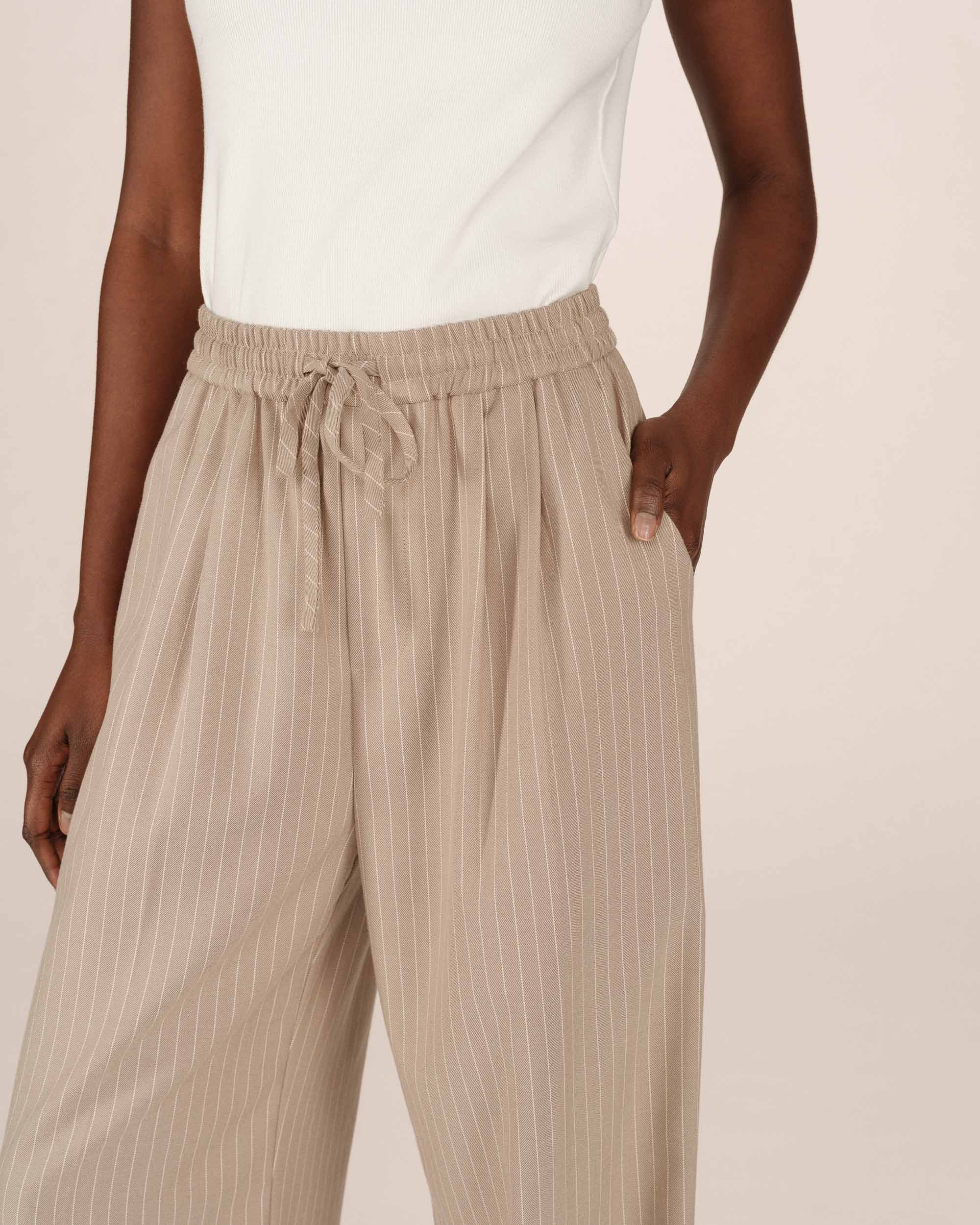 Striped Trousers Greige Stay