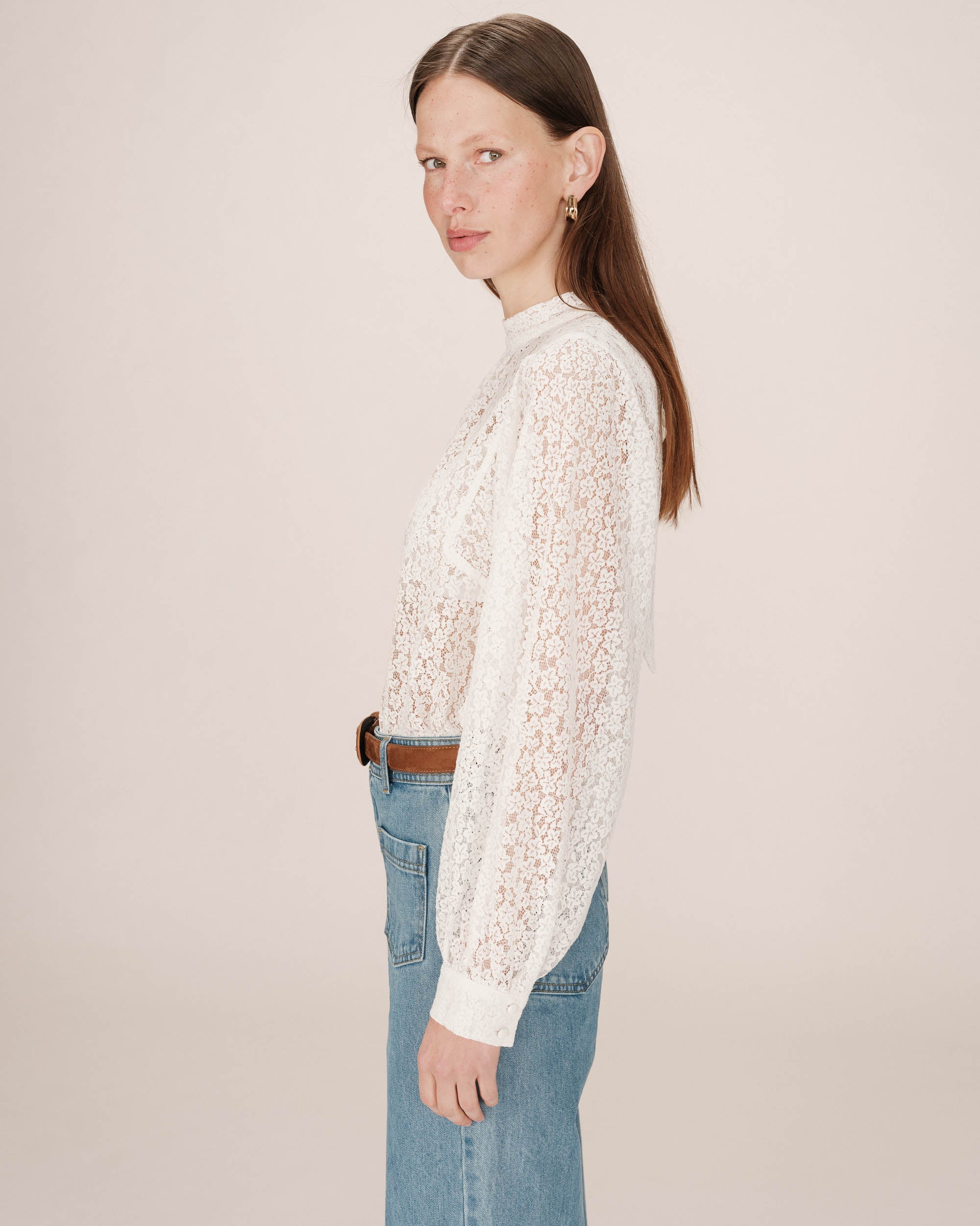 Ivory Lavallière Collar Blouse Sicilia