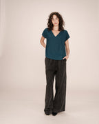 Fluid V-Neck Top Emerald Season