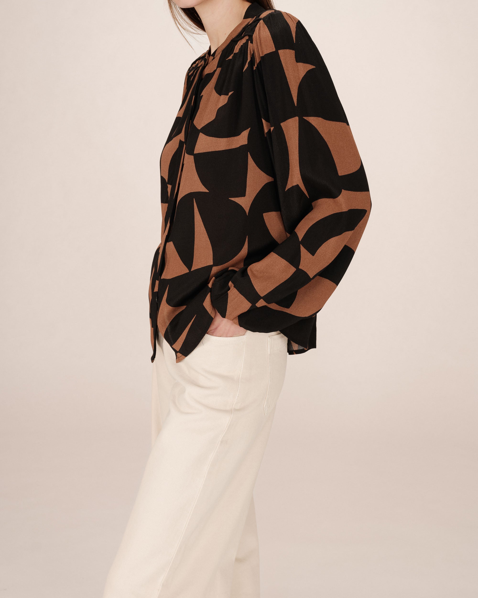 Sorpresa Chocolate Two-Tone Print Blouse