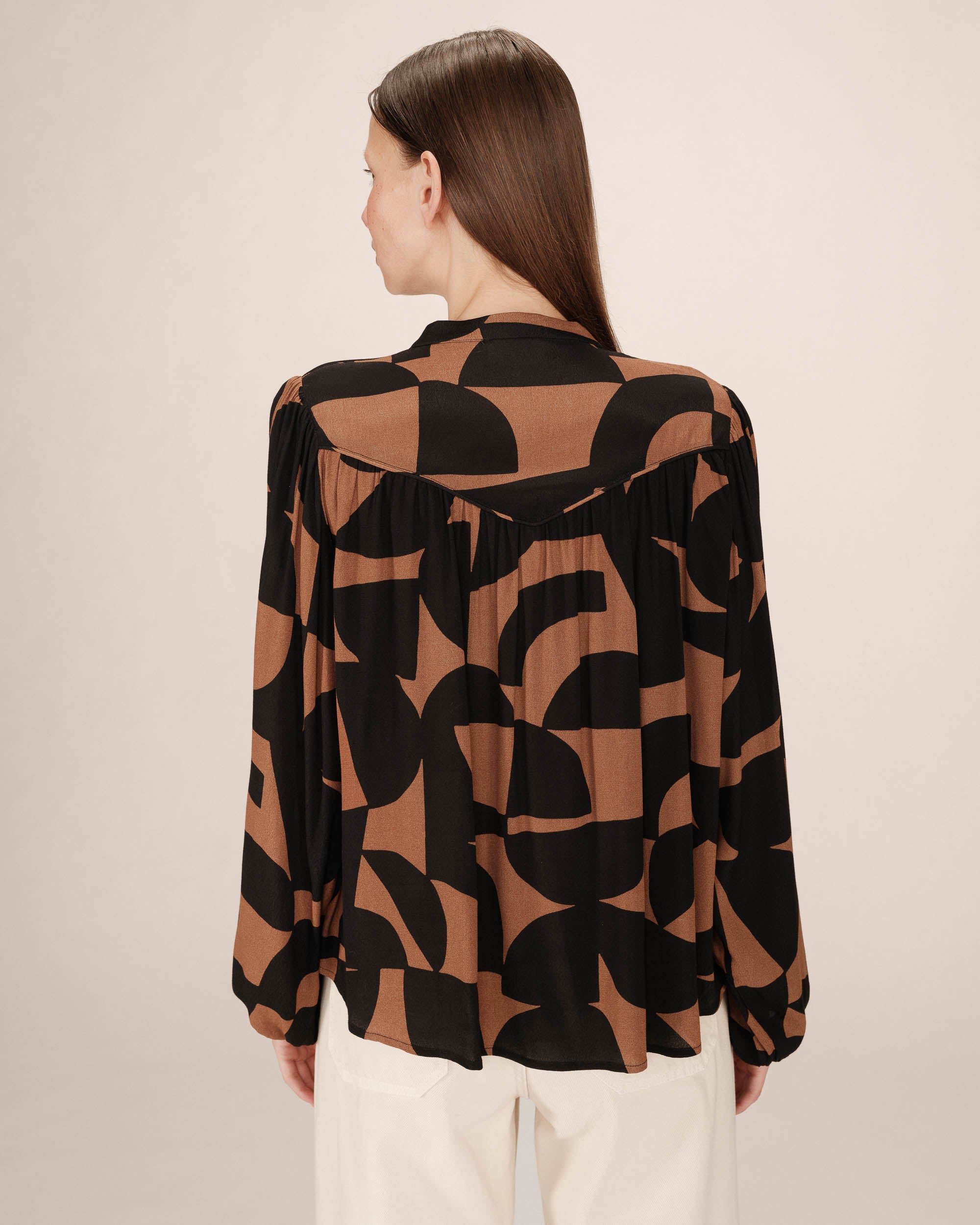 Sorpresa Chocolate Two-Tone Print Blouse
