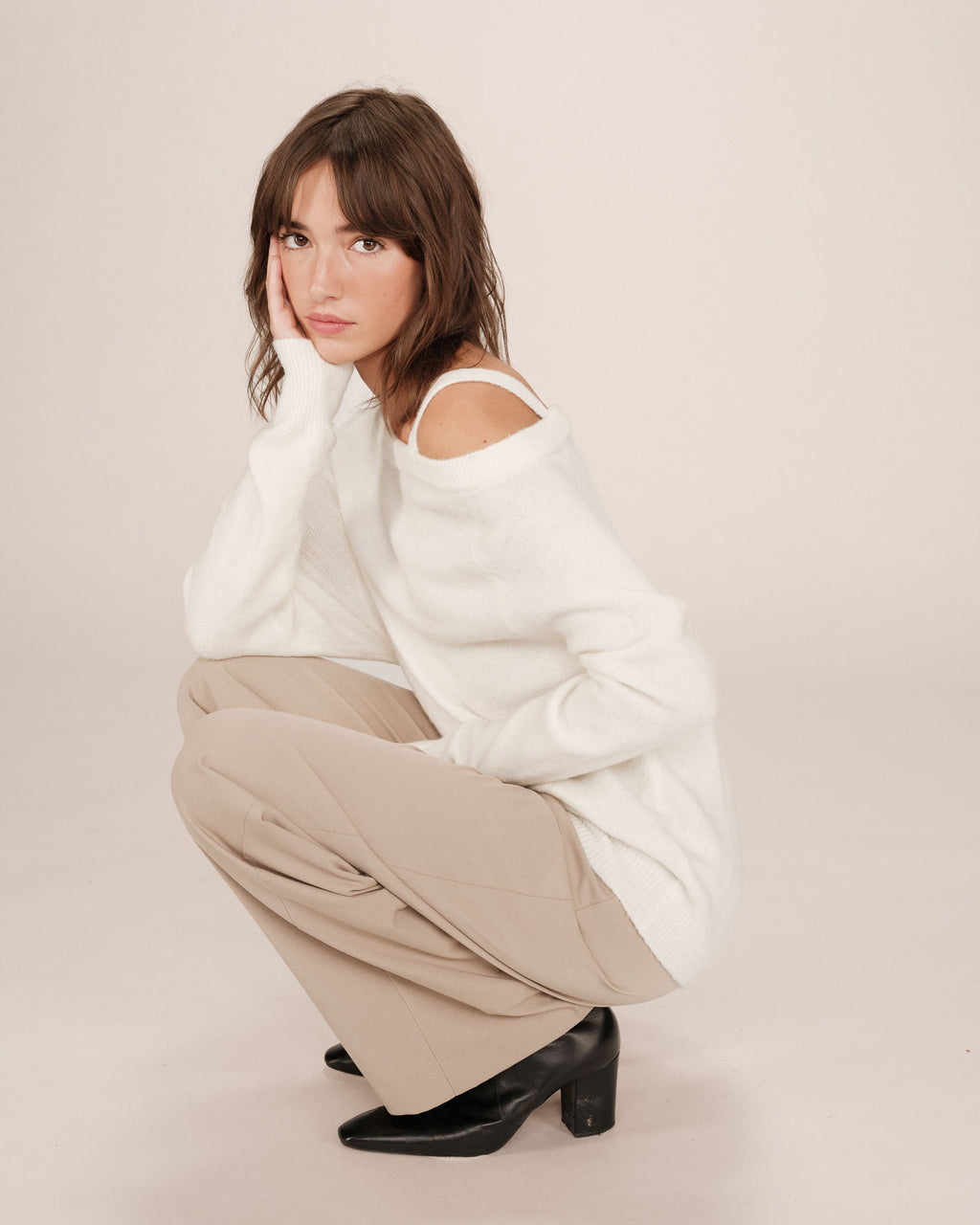 Asymmetric Jumper Ivory Samantha