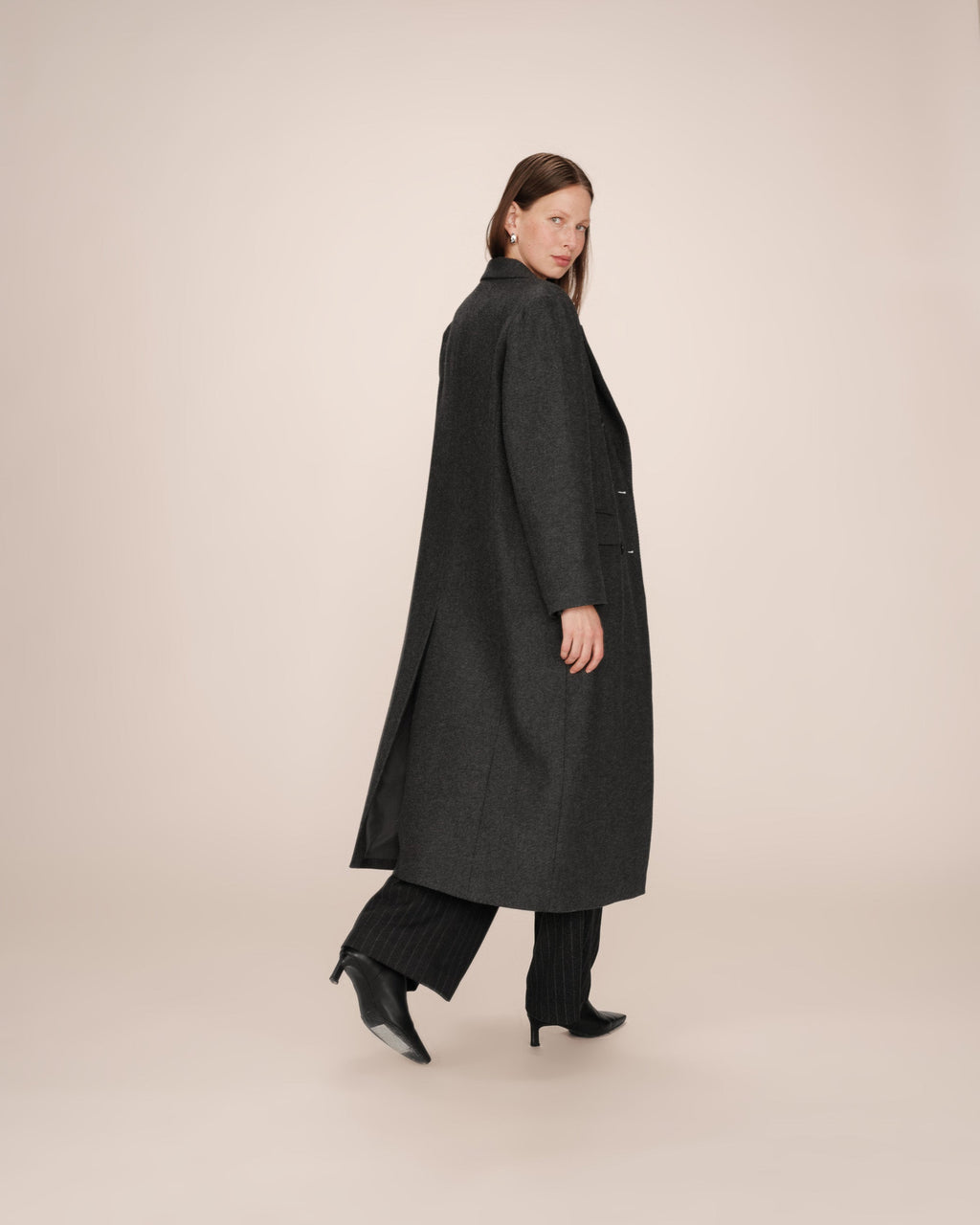 Anthracite Coat Smith