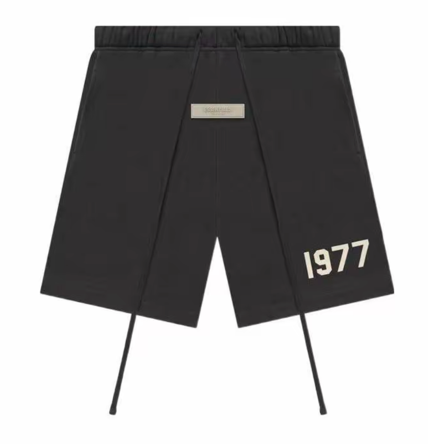 Short Essentials 1977 – Fear of God Essentials – Iron