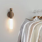 Lumière Smart Baton - Noyer