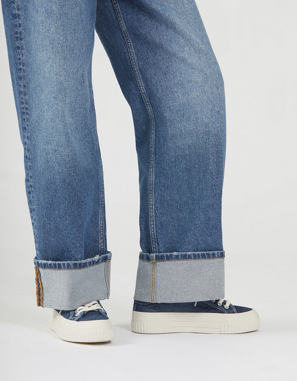 Gaia Loose Straight Jeans - Dnm V-378 - Women