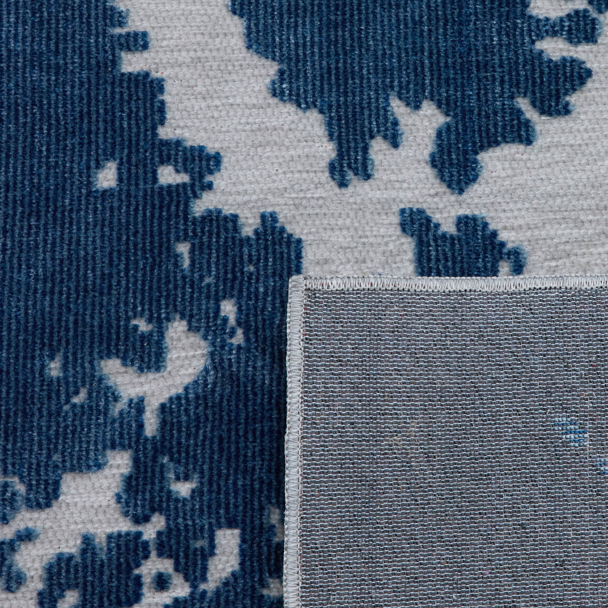 Alfombra rectangular gris con estampado abstracto azul - GARDEN Garden