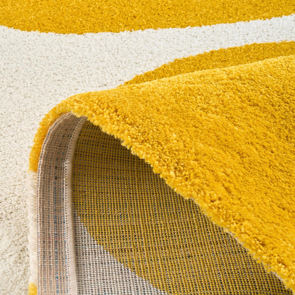 Groovy 385 Rug - Modern Pattern - Yellow - Indoor