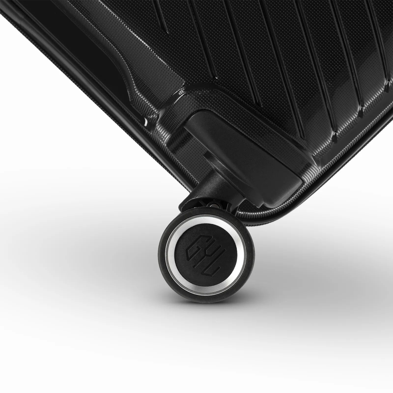 Set of 3 Signature Hard-Shell Suitcases