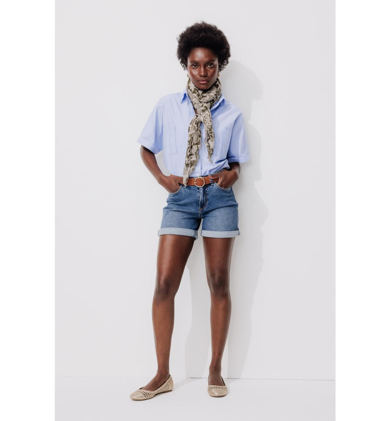 Pantalones cortos de mezclilla para mujer - Vaqueros lisos y oscuros