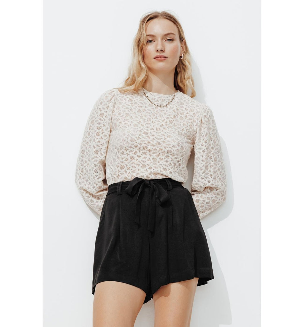 Eco-designed High Waisted Shorts - Plain Dark Black