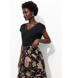 Mujer Camiseta con detalle de encaje, Color liso, Negro oscuro