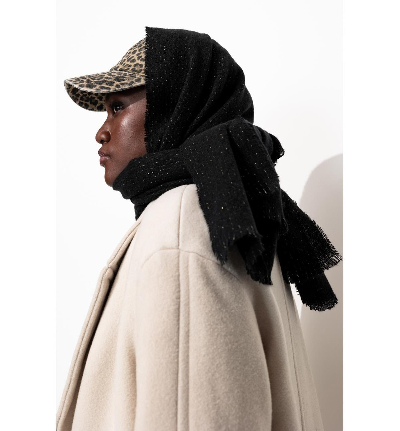 Bufanda iridiscente lisa para mujer - Negro oscuro liso