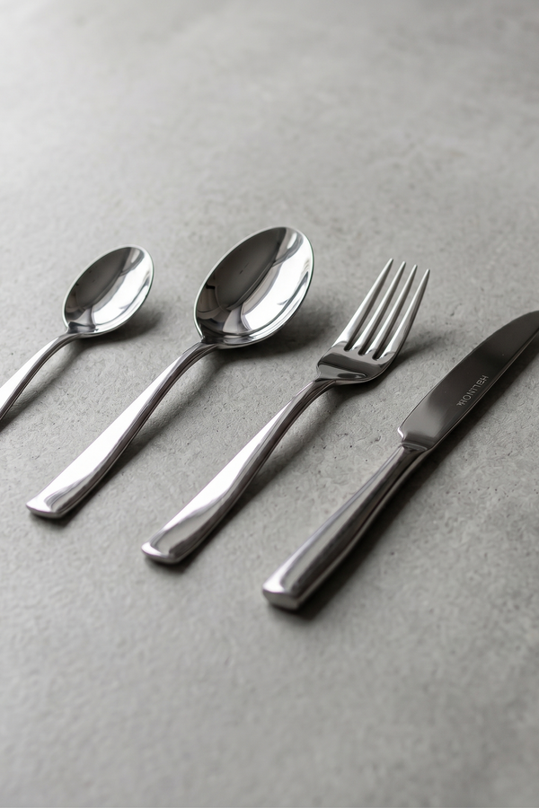 Ménagere 24 Pièces - Acier Inoxydable - Inox Finition Miroir Poli