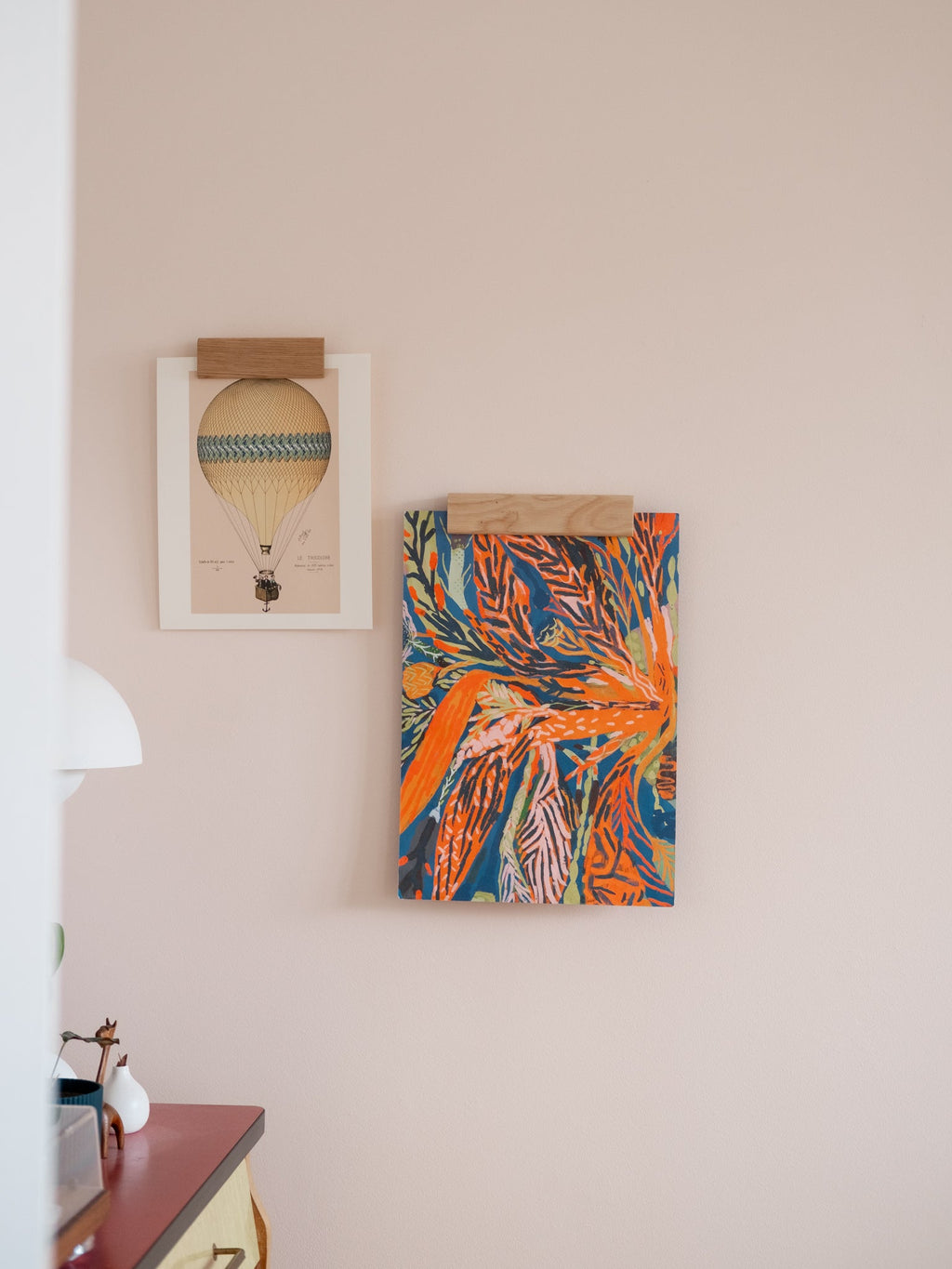 Raisin Poster Holder