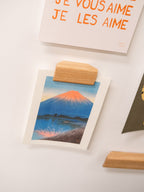 Raisin Poster Holder