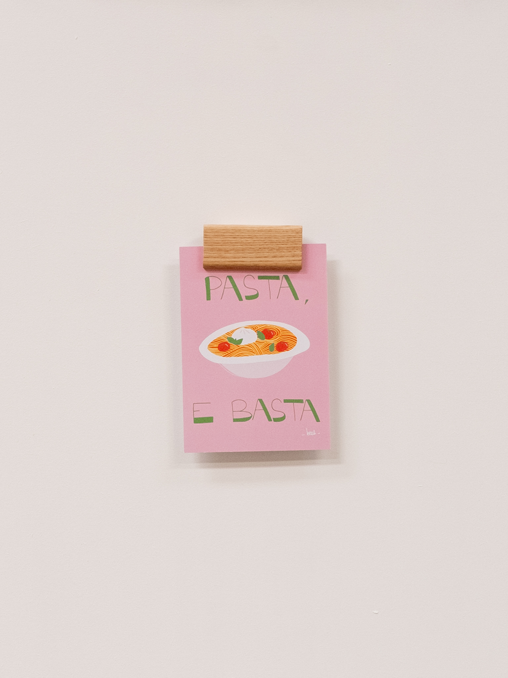 Raisin Poster Holder
