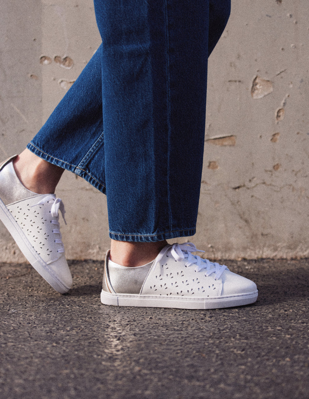 Zapatillas bajas Renée caladas - Blanco y plateado