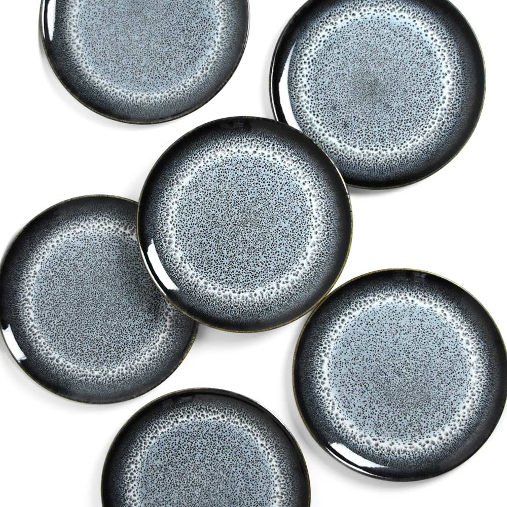Dinner Plates - Black Foam