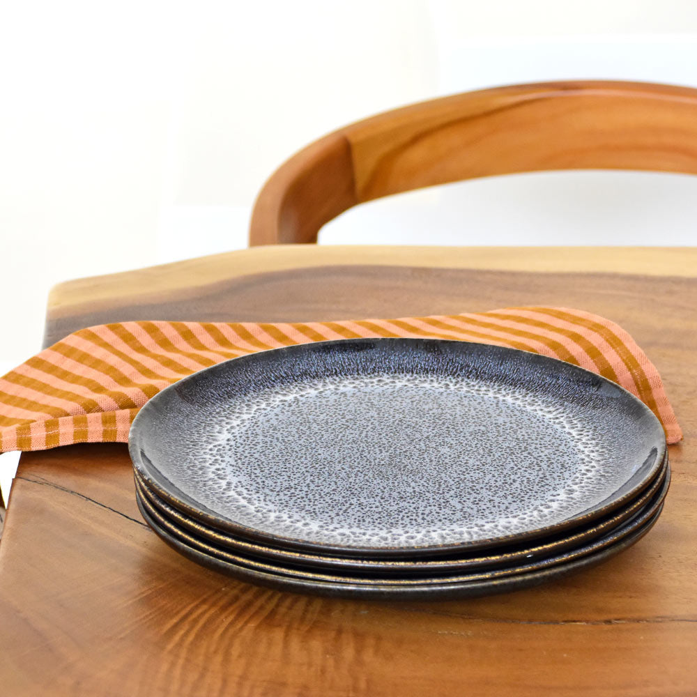 Dinner Plates - Black Foam