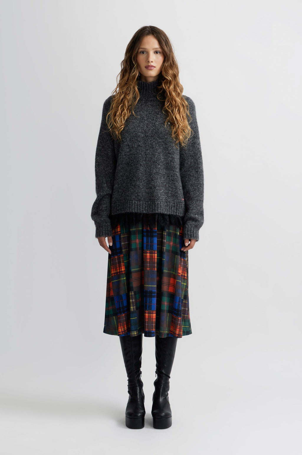 Wood Roll Neck - Ecru