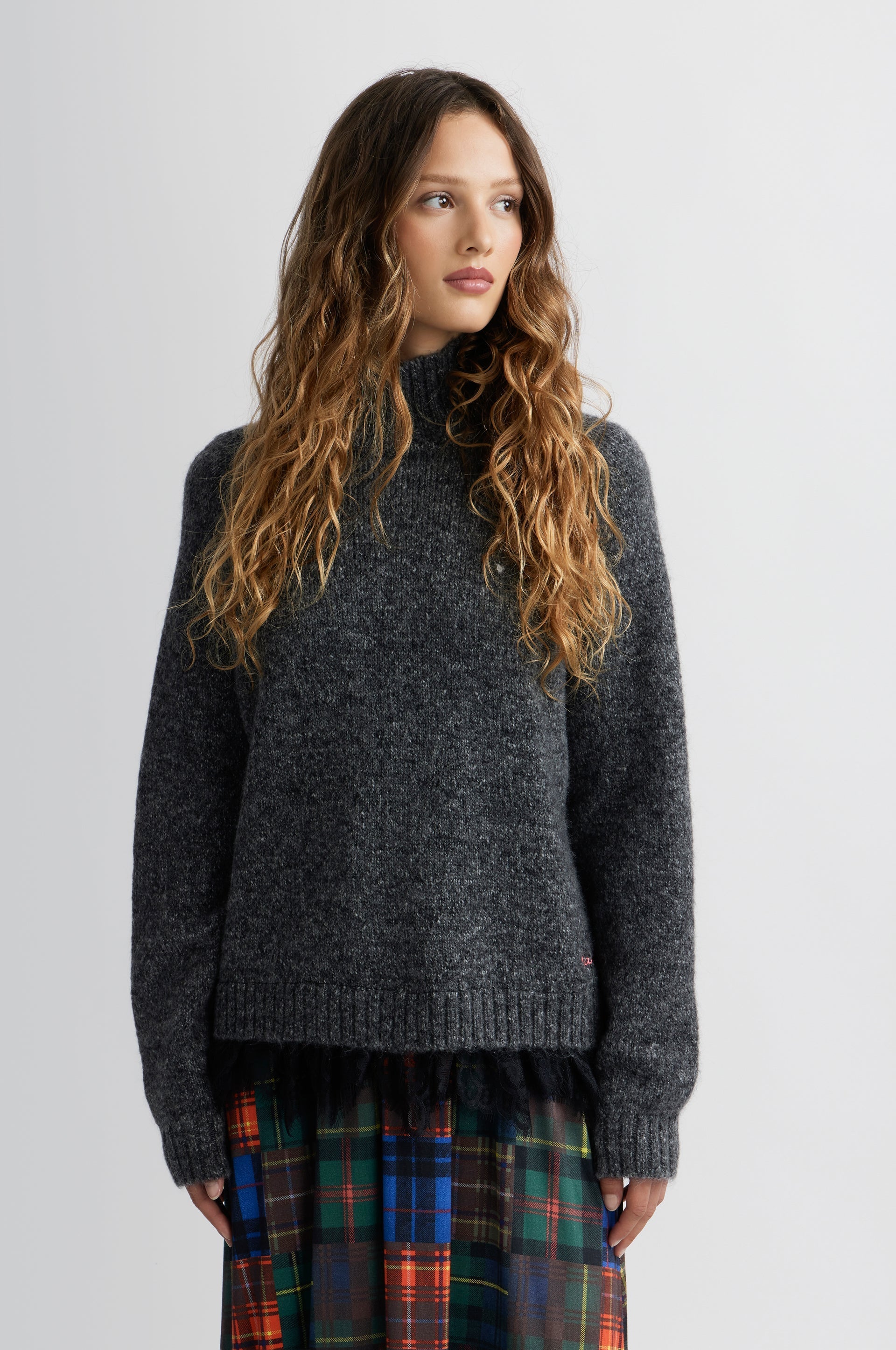 Wood Roll Neck - Ecru