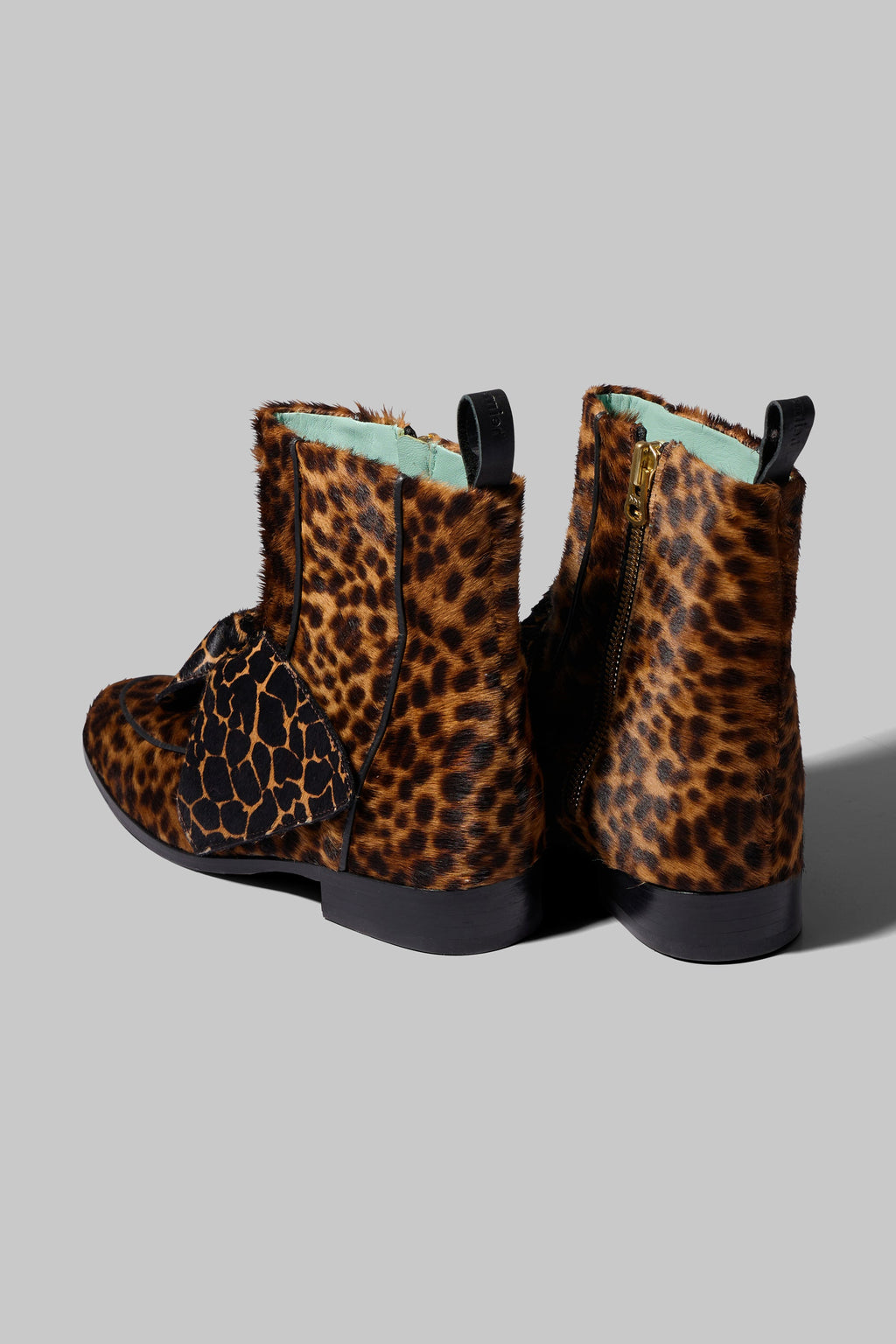 Boots Bb En Cuir Imprimé Léopard & Girafe
