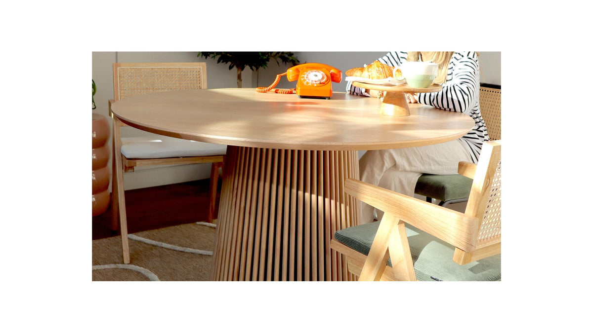 Ada - Table à Manger Ronde en 4 Personnes - Diamètre 120 cm - Bois