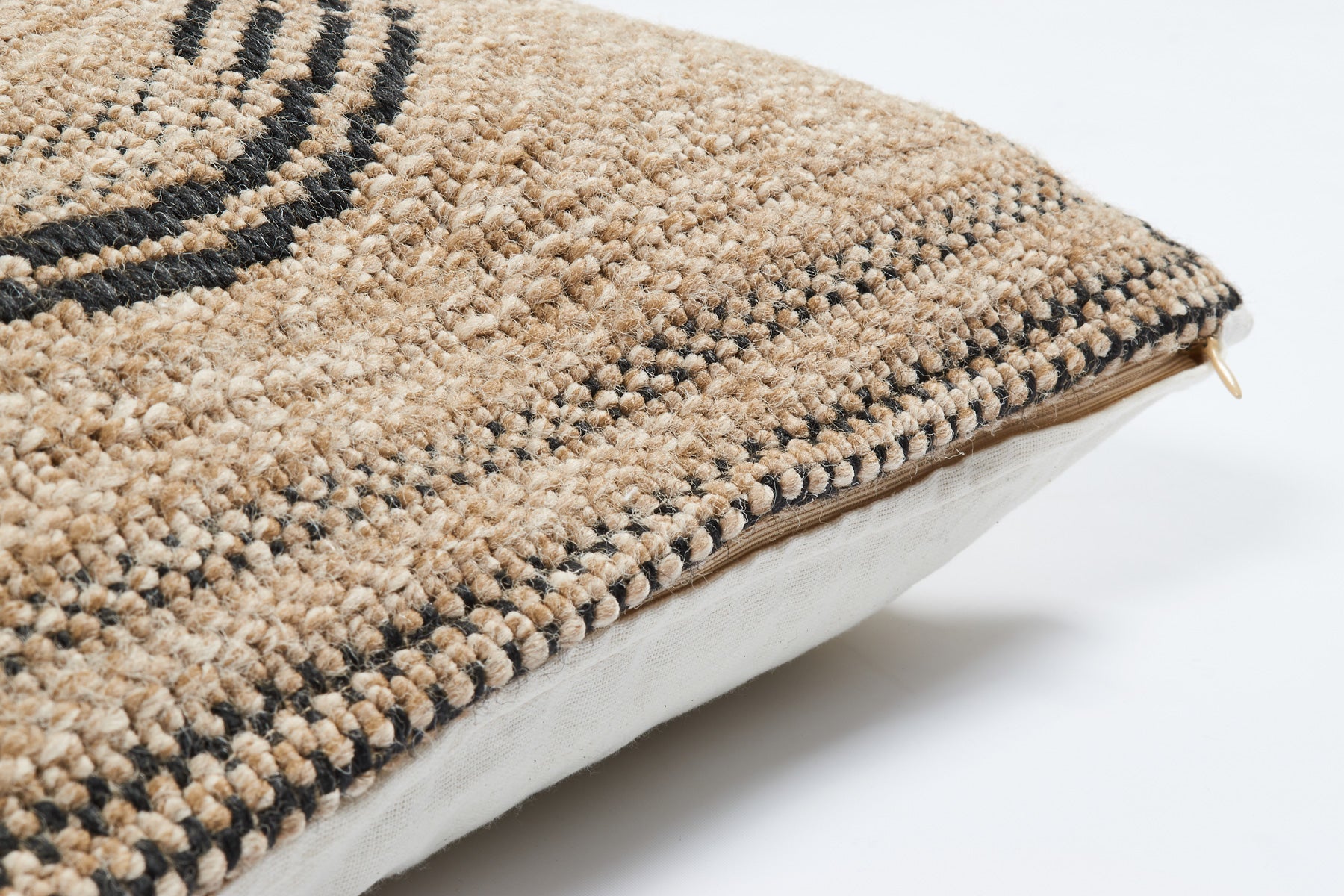 Funda de cojín círculos negros efecto yute natural alfombras Nazar