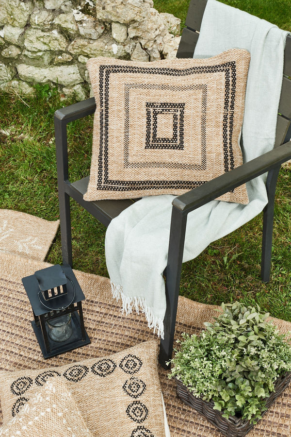 Funda de cojín rectangular negra con efecto yute natural Alfombras Nazar