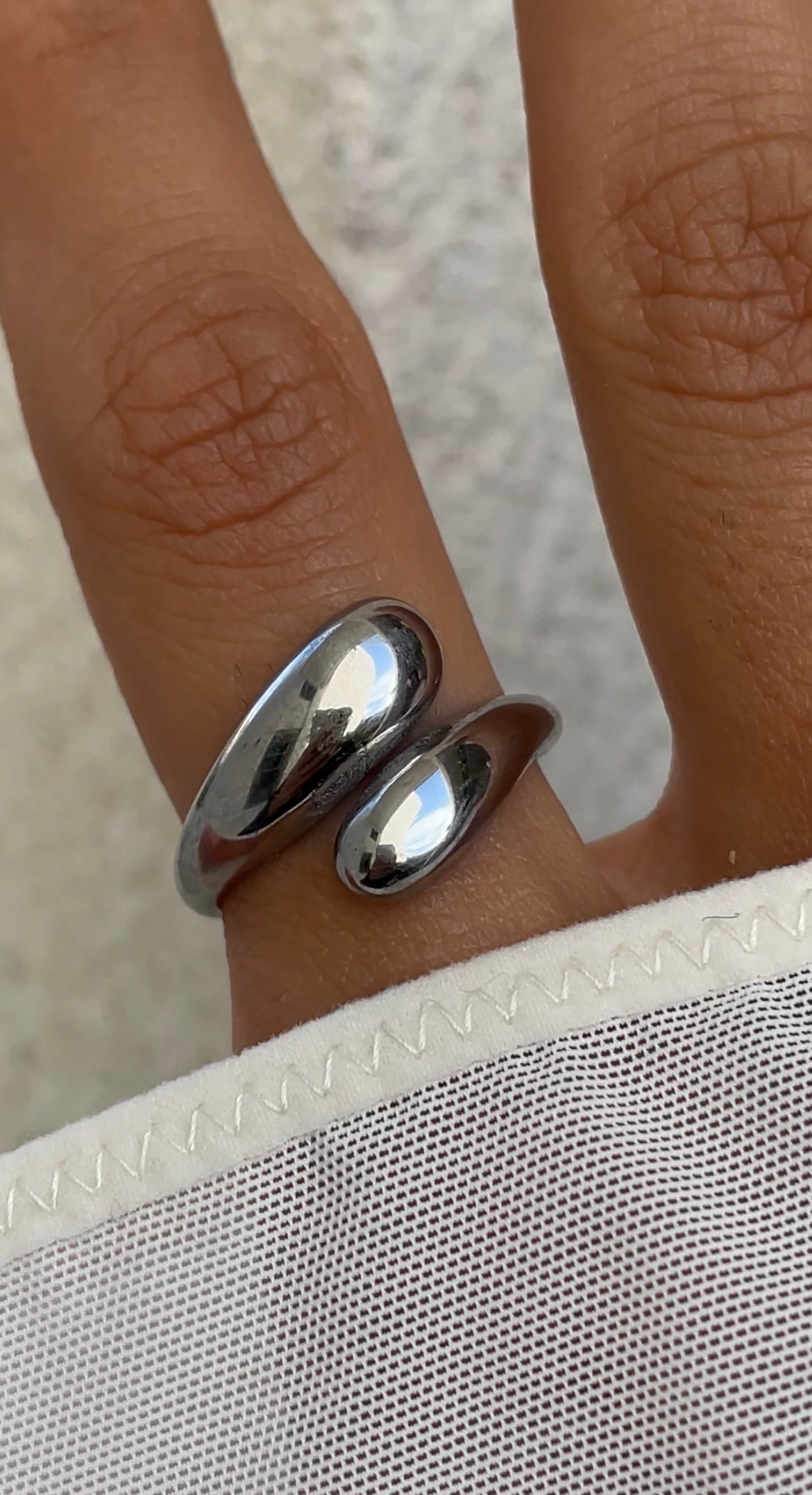 Eenvoudige ring Embrace
