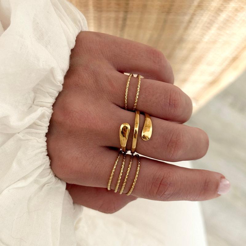 “Lia” Steel Ring
