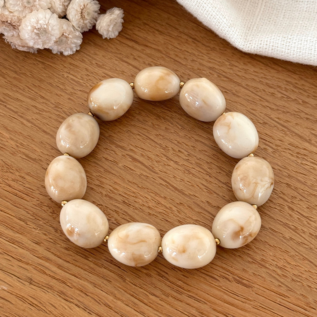 Pulsera de resina “Clara”