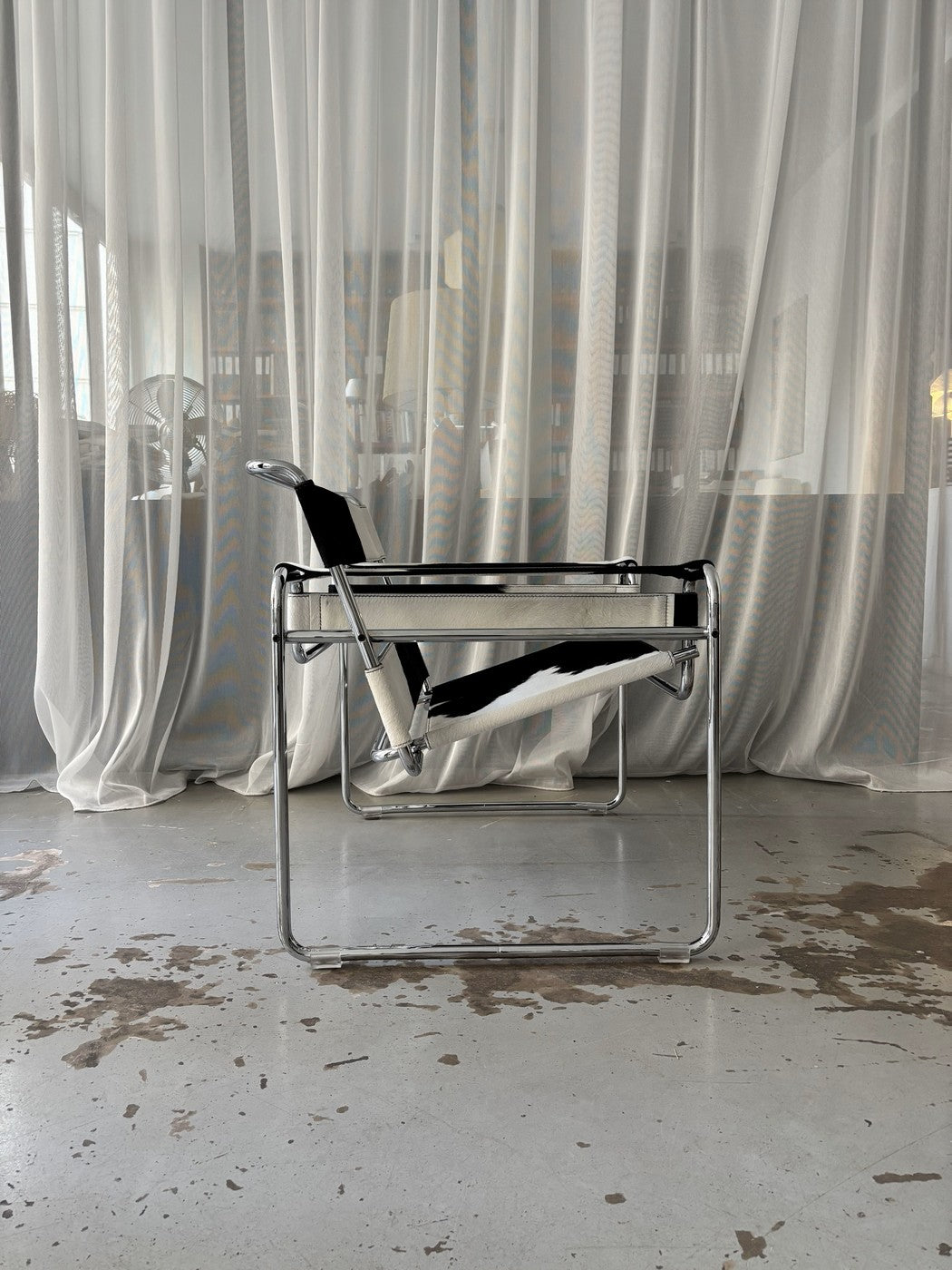 Fauteuil " Wassily" Par Marcel Breuer Pour Gavina