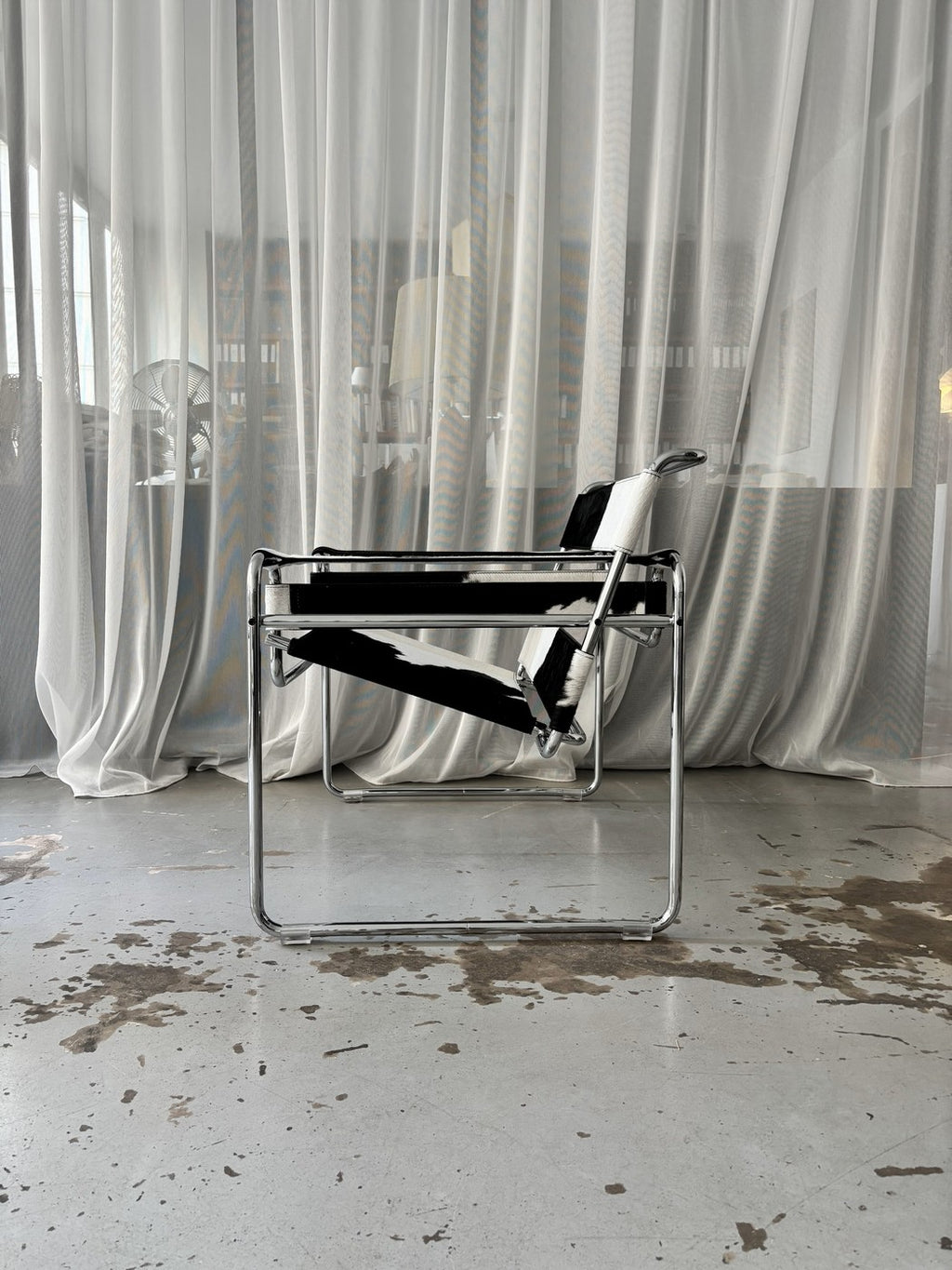 Fauteuil " Wassily" Par Marcel Breuer Pour Gavina