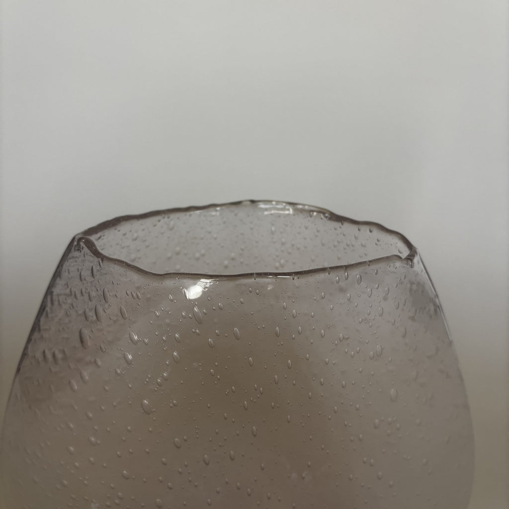 Vase Rose En Verre Bulé