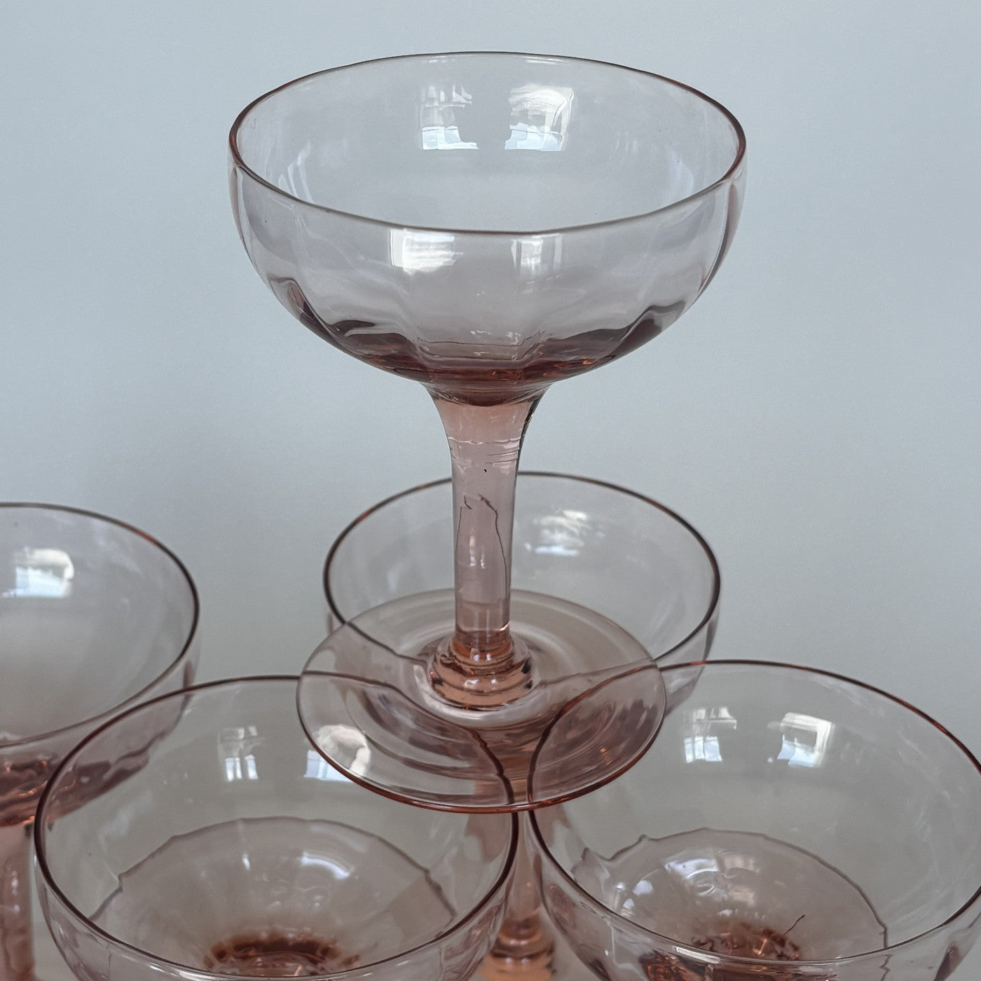 Ensemble De 12 Verres À Pied Rose