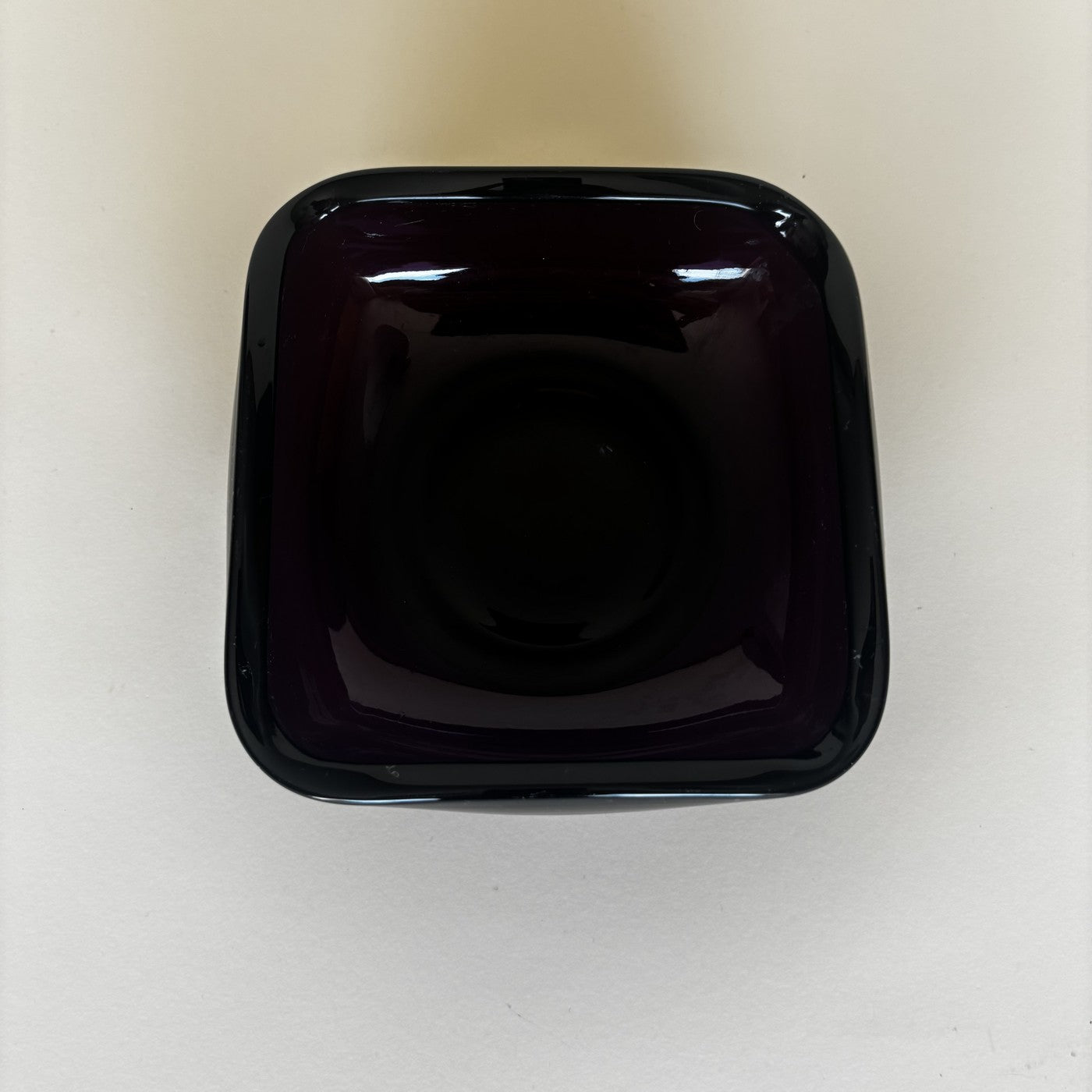 Vide Poche En Verre Violet