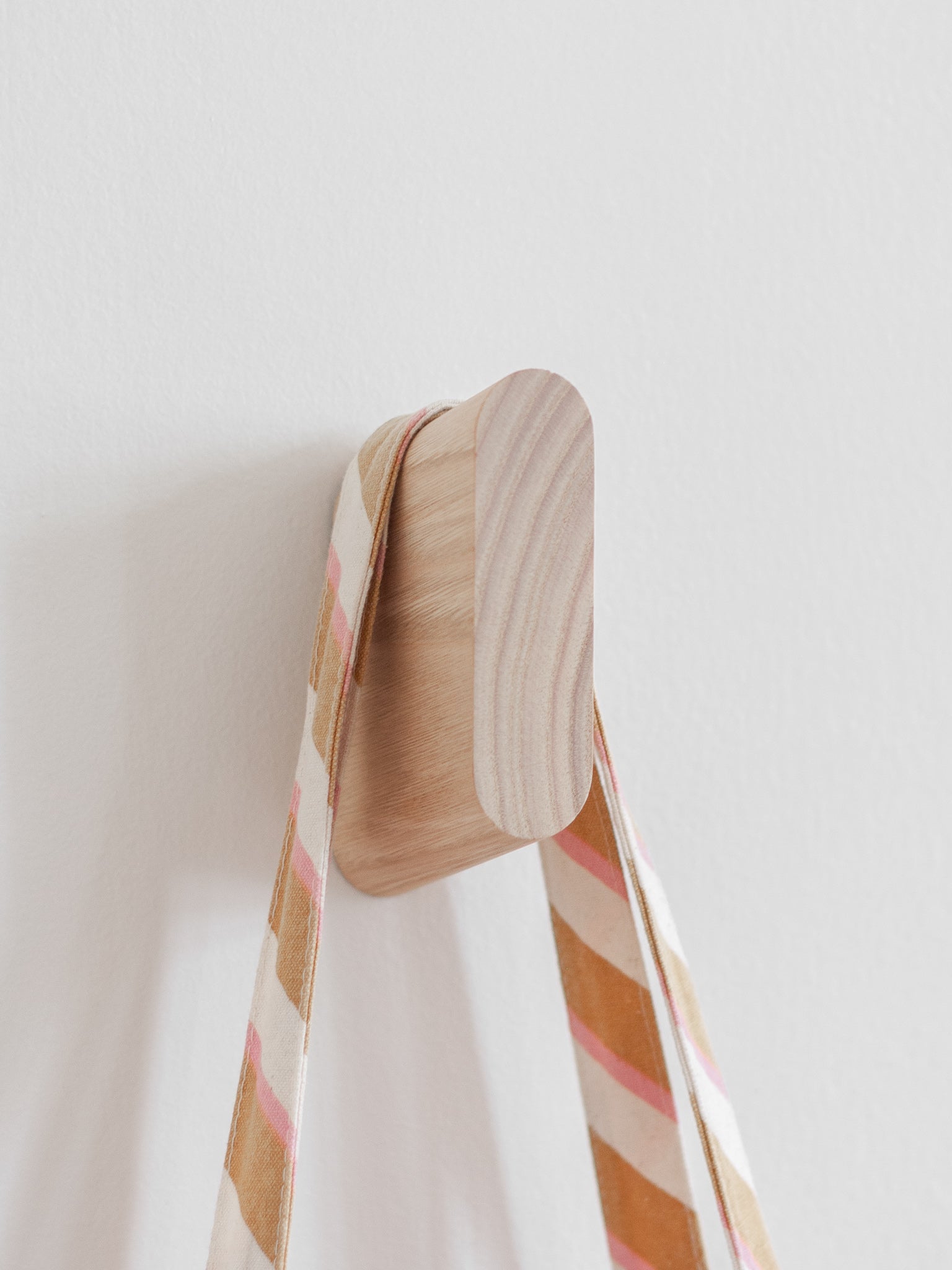 Osmie Coat Hook