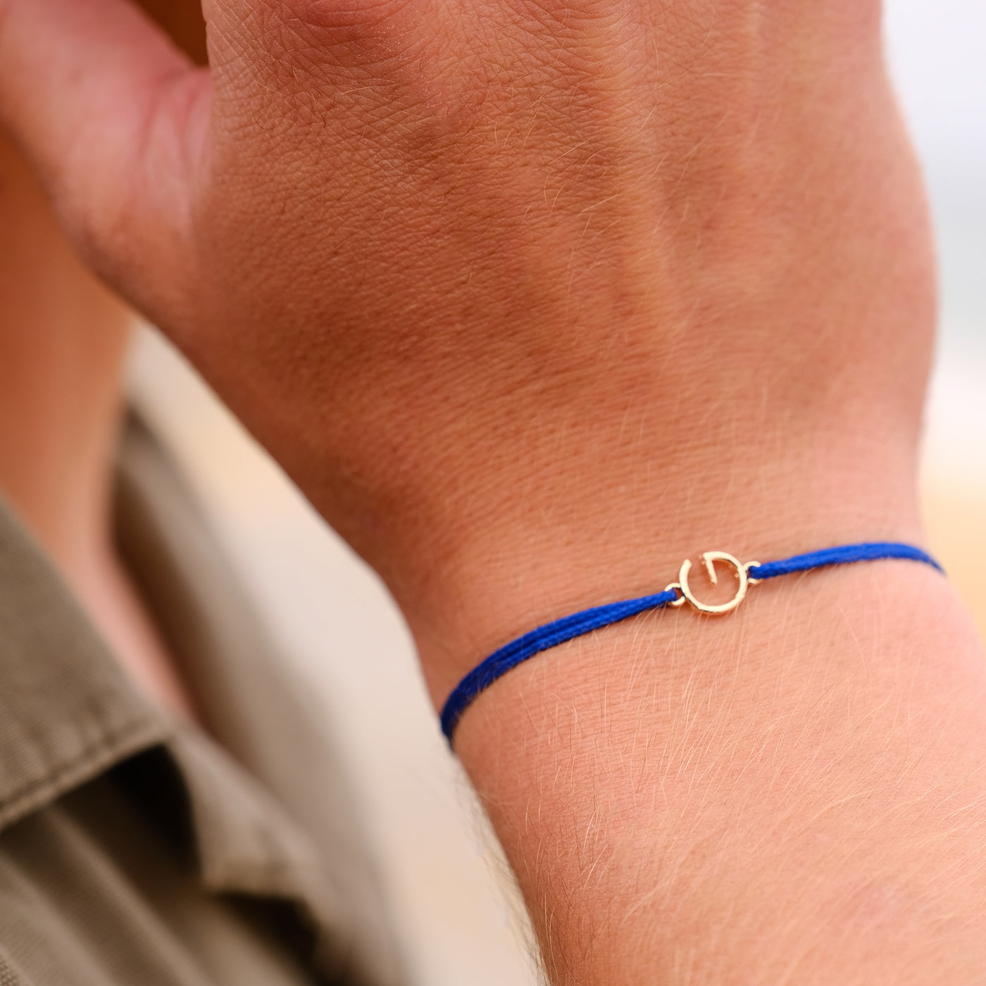 Pulsera G - Dorado - Negro